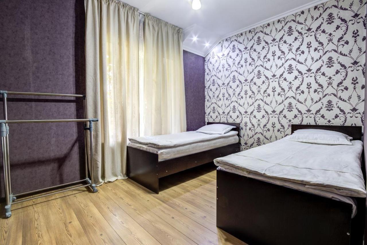 Opera Bed&Breakfast Bishkek Exterior foto